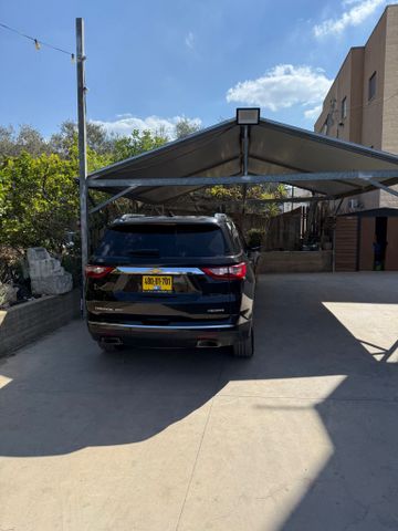 שברולט טראוורס