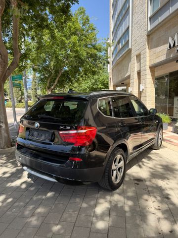 ב מ וו X3