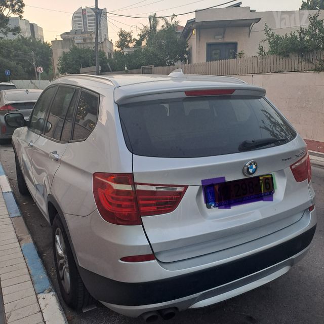 ב מ וו X3