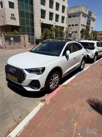 אאודי Q3