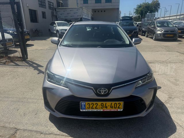 מודעת רכב טויוטה קורולה