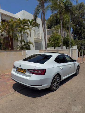 מודעת רכב סקודה סופרב 2