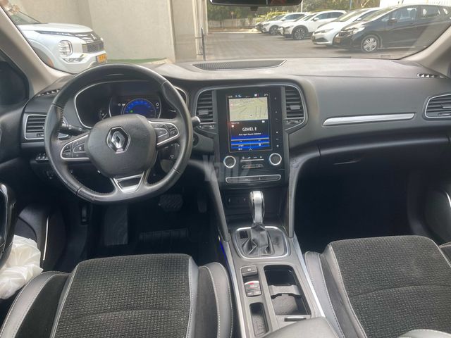 רנו מגאן