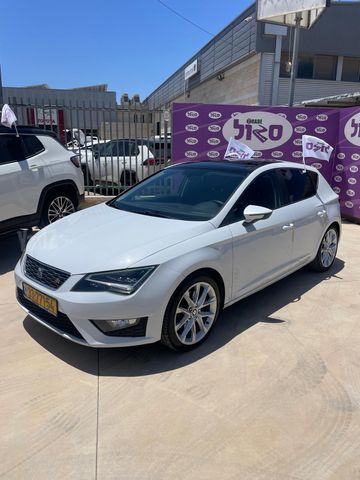 מודעת רכב סיאט לאון
