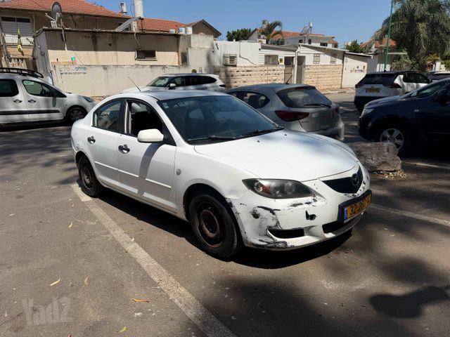 מאזדה 3