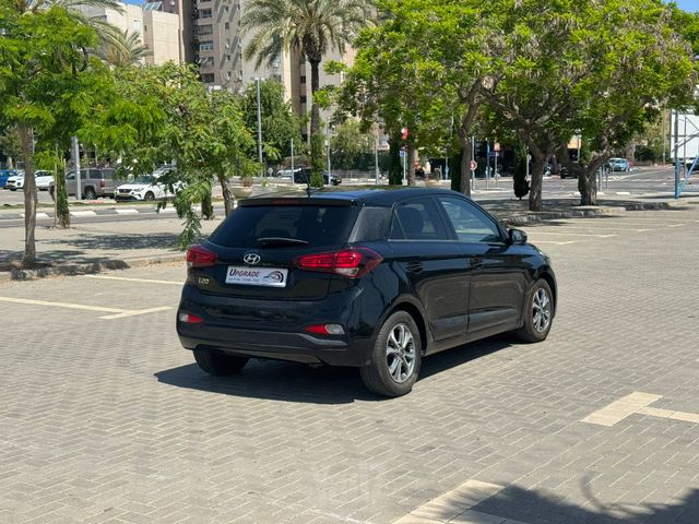 יונדאי i20