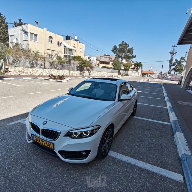 מודעת רכב ב מ וו סדרה 2