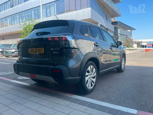 מודעת רכב סוזוקי S-Cross 2