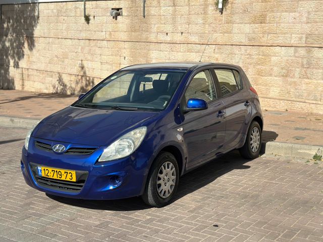 מודעת רכב יונדאי i20