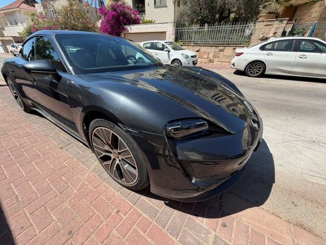 פורשה טייקן