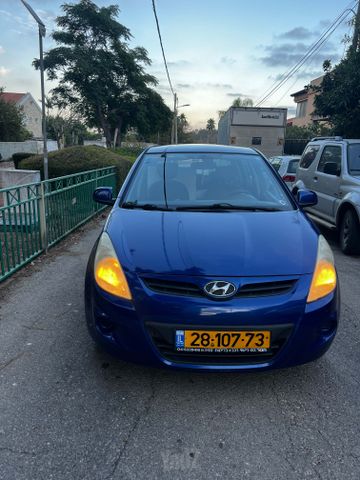 מודעת רכב יונדאי i20