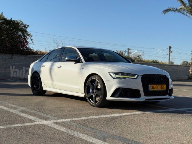 אאודי S6