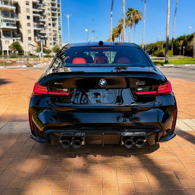 ב מ וו M3