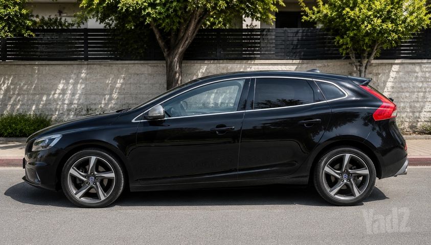 וולוו V40
