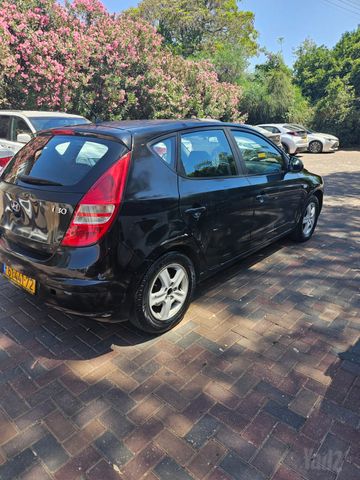 יונדאי i30