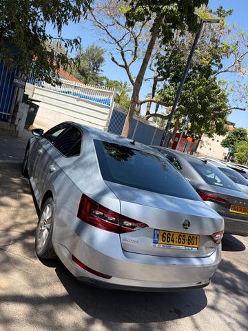 סקודה סופרב
