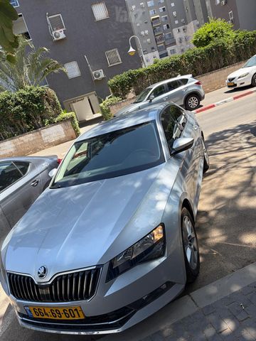 סקודה סופרב