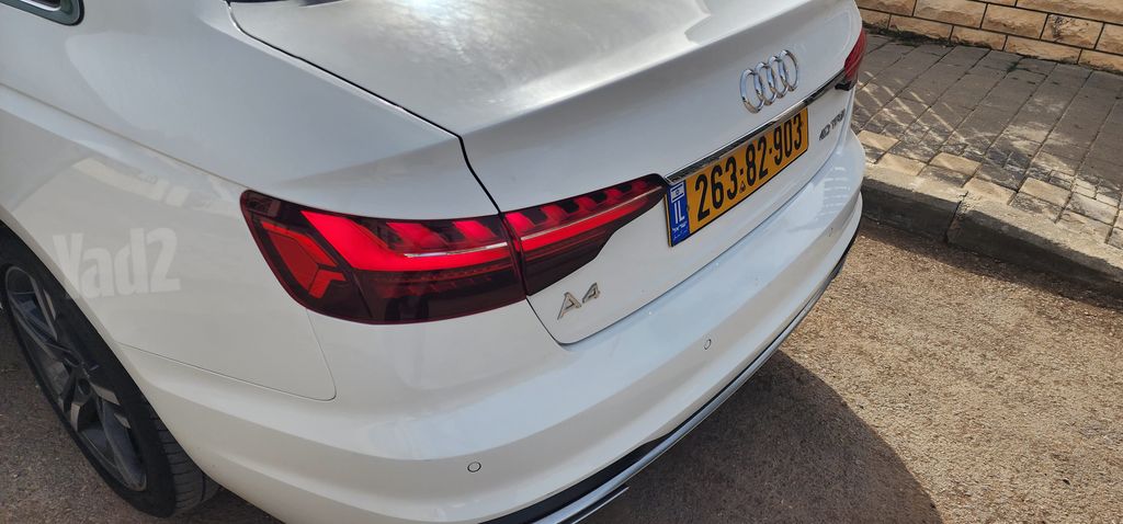 אאודי A4