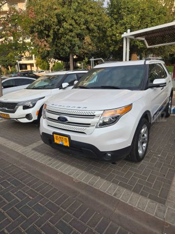 מודעת רכב פורד אקספלורר