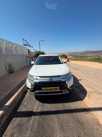 מיצובישי אאוטלנדר