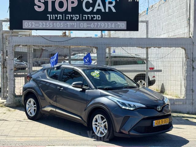 מודעת רכב טויוטה C-HR 2