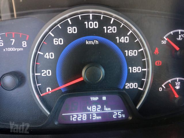 יונדאי i10