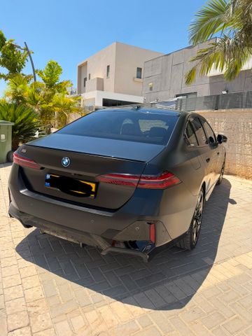 ב מ וו I5