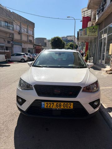 ארונה Style אוט׳ 1.0 (115 כ״ס)