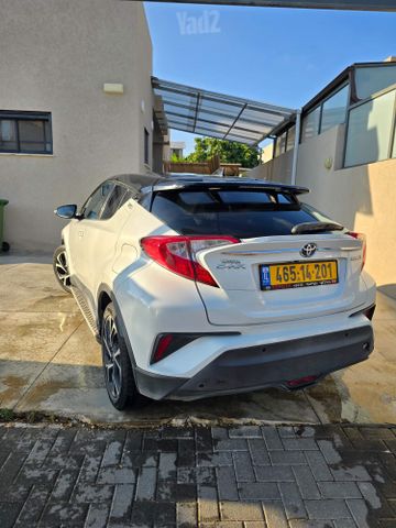טויוטה C-HR