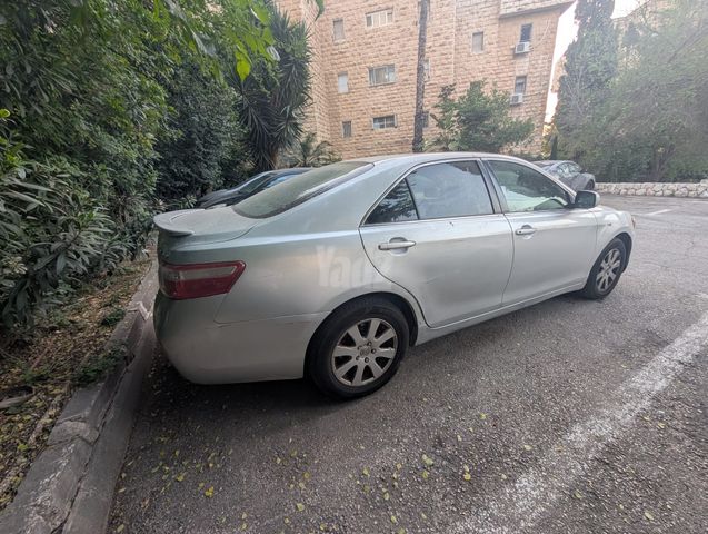 טויוטה קאמרי