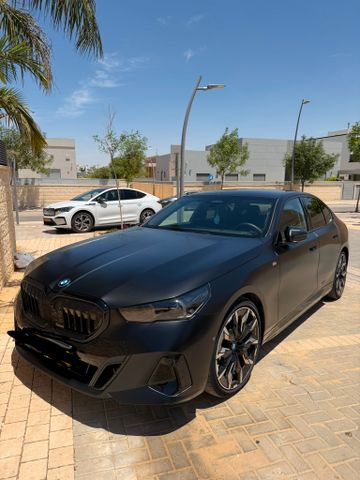 ב מ וו I5