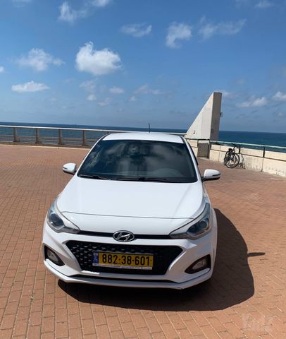 יונדאי i20
