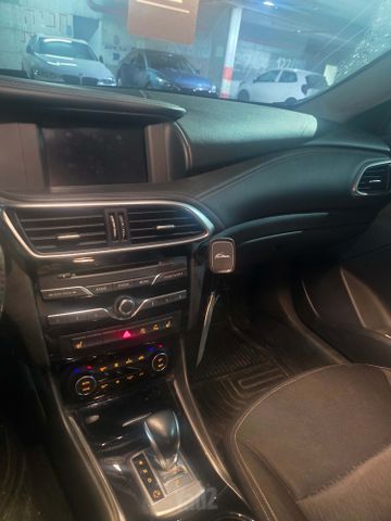 אינפיניטי Q30