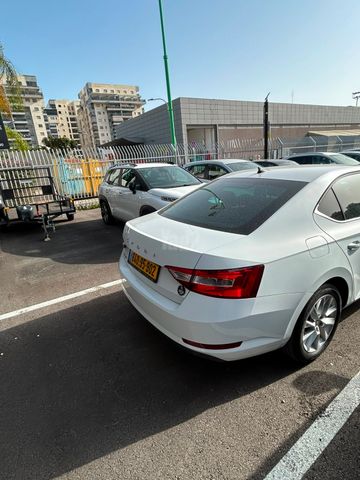 סקודה סופרב