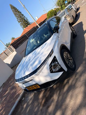 צ׳רי FX