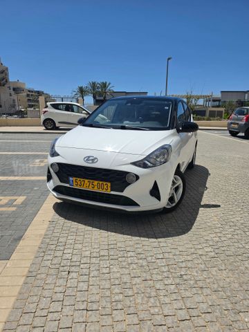 יונדאי i10