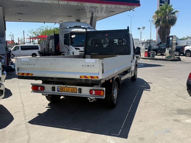 פיג'ו בוקסר