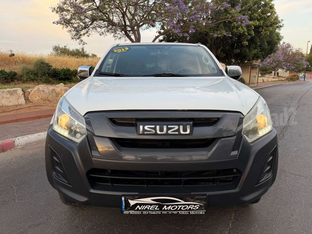 מודעת רכב איסוזו די-מקס 2