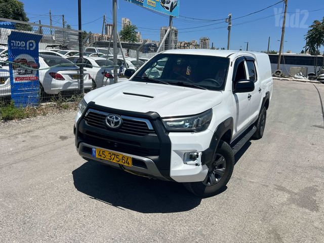טויוטה היילקס