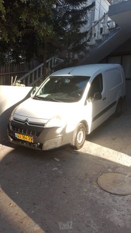 מודעת רכב סיטרואן ברלינגו 