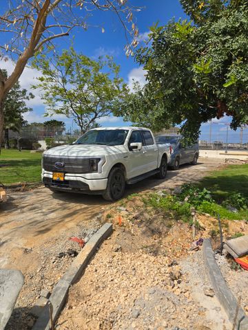 מודעת רכב פורד F-150