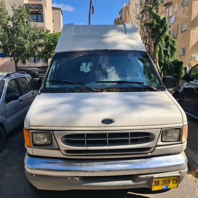 מודעת רכב פורד אקונוליין