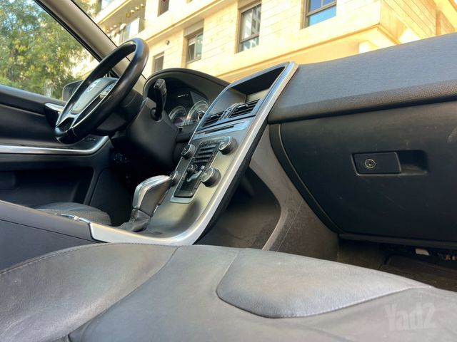 וולוו XC60