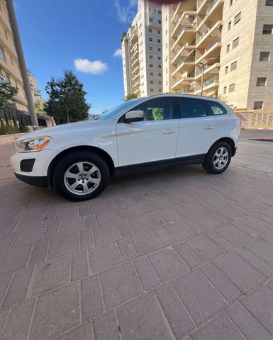 וולוו XC60