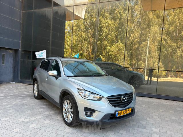 מודעת רכב מאזדה CX-5