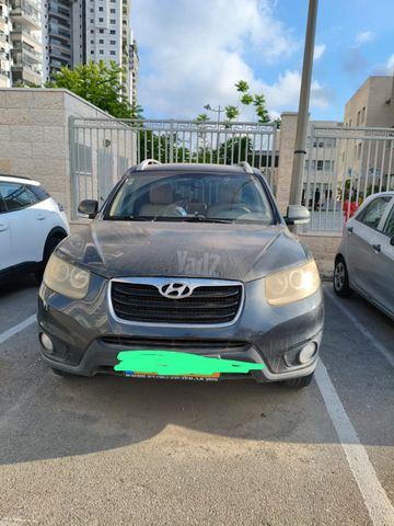 יונדאי סנטה פה