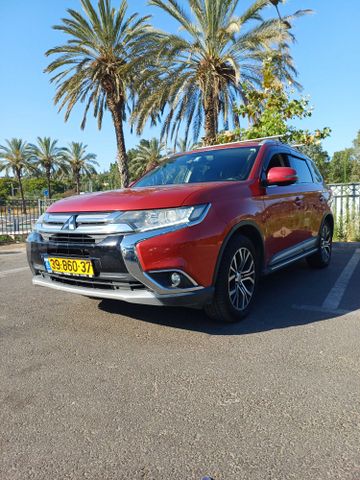 מיצובישי אאוטלנדר