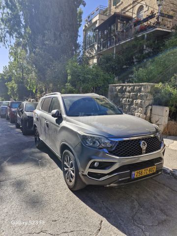מודעת רכב סאנגיונג רקסטון