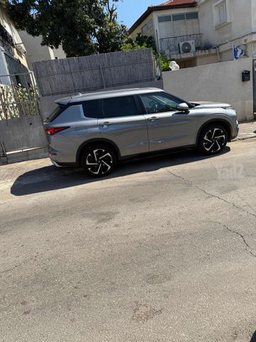 מודעת רכב מיצובישי אאוטלנדר