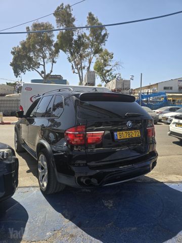 ב מ וו X5